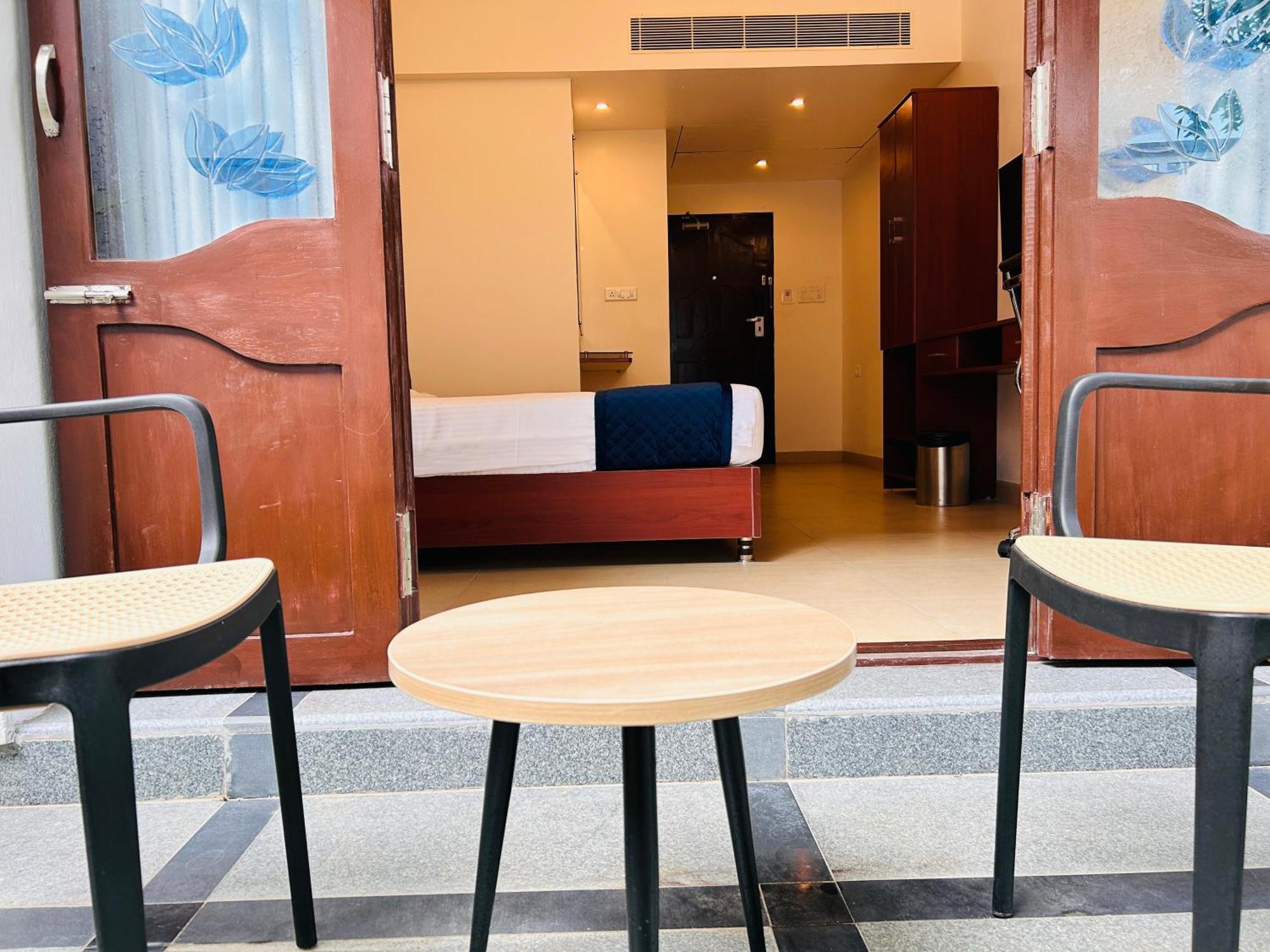 Le Miami Resort Puducherry Eksteriør billede