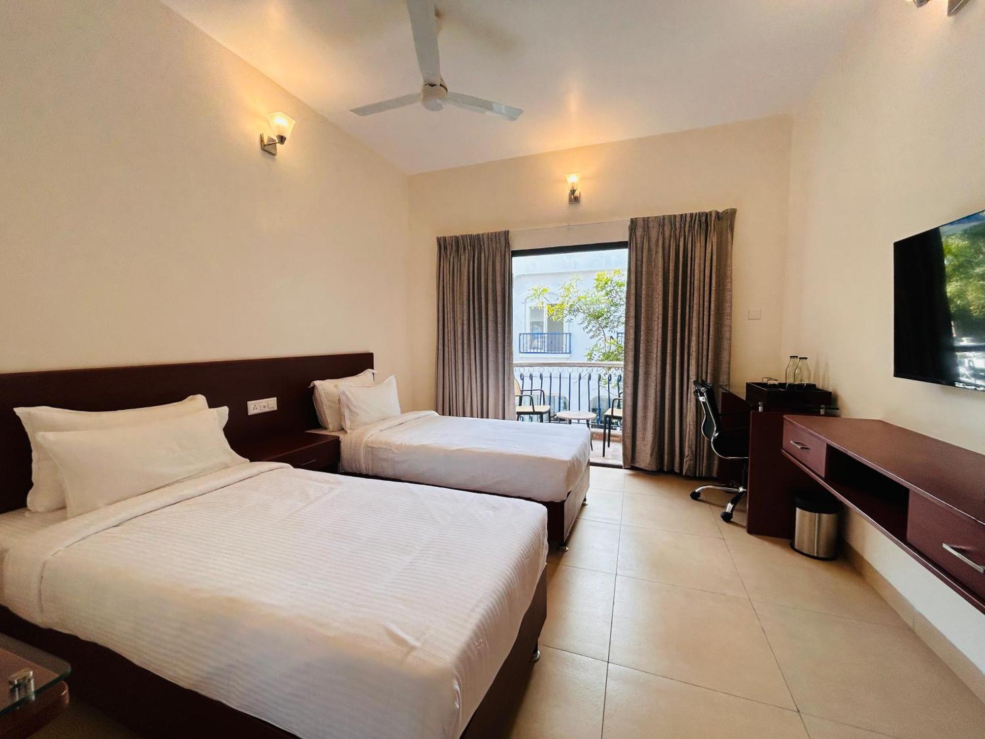 Le Miami Resort Puducherry Eksteriør billede