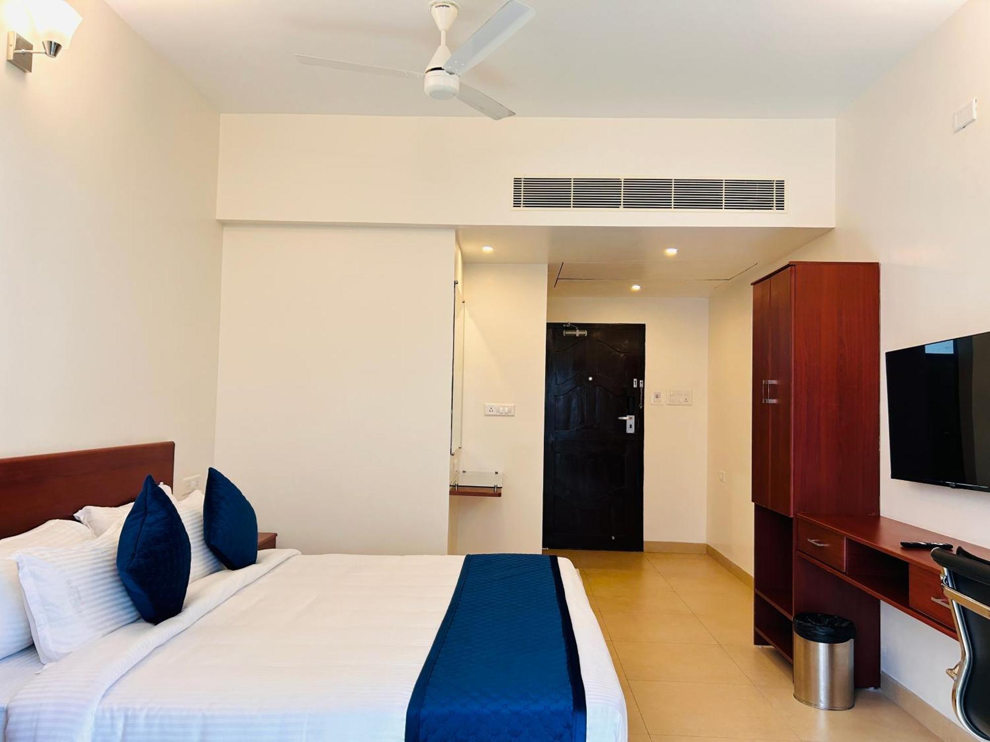 Le Miami Resort Puducherry Eksteriør billede